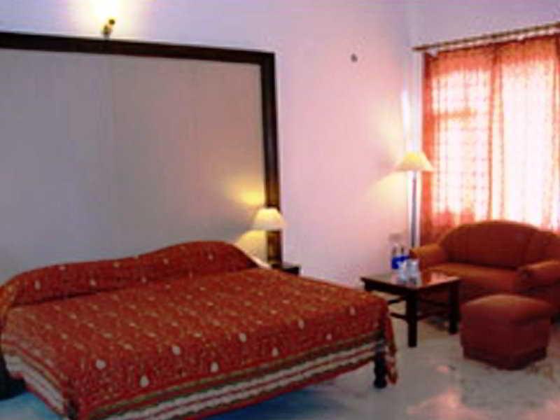 The Birder'S Inn Bharatpur Exterior photo